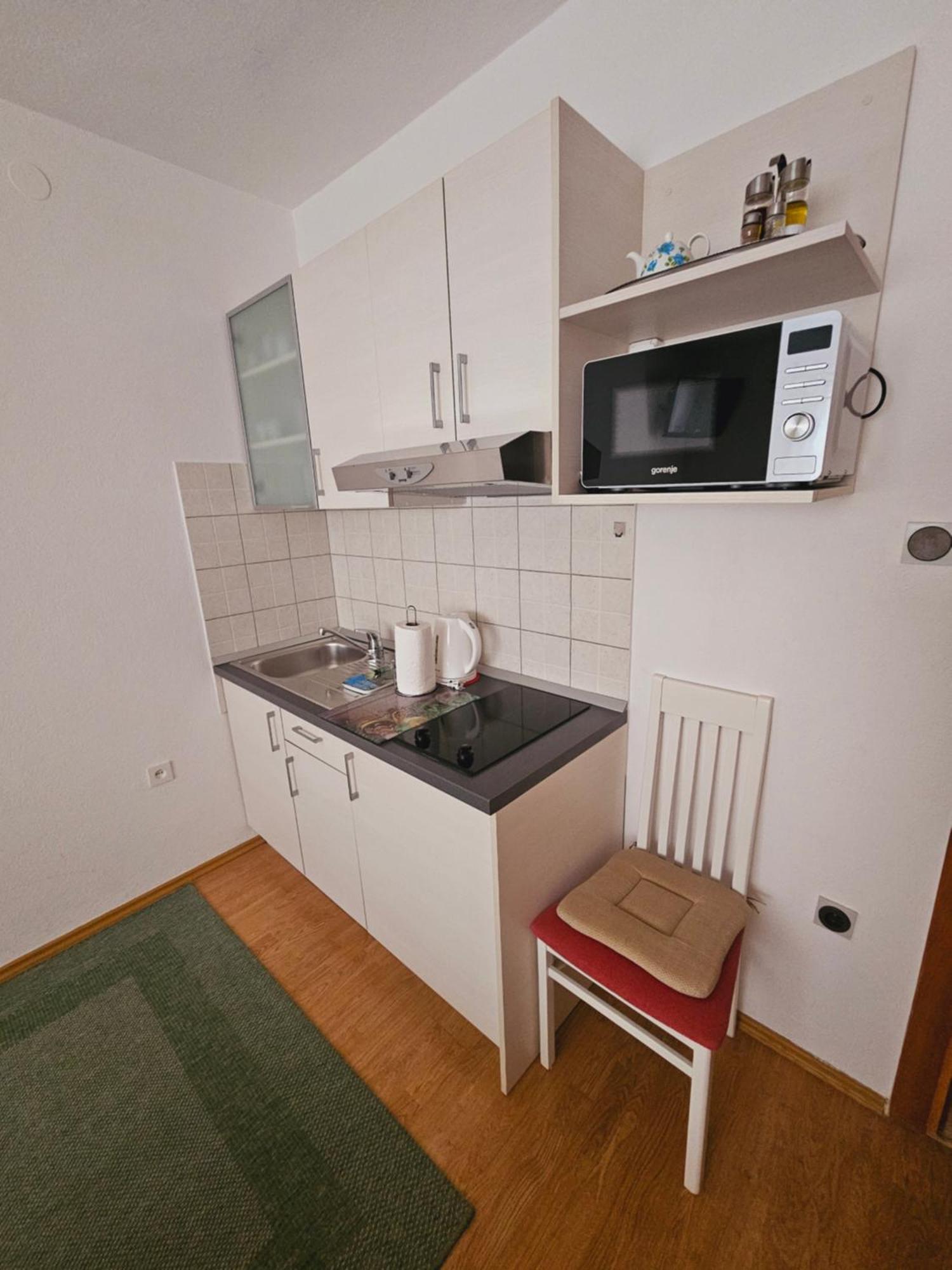 Apartman Lampic With Beautiful Sea View Подгора Екстер'єр фото