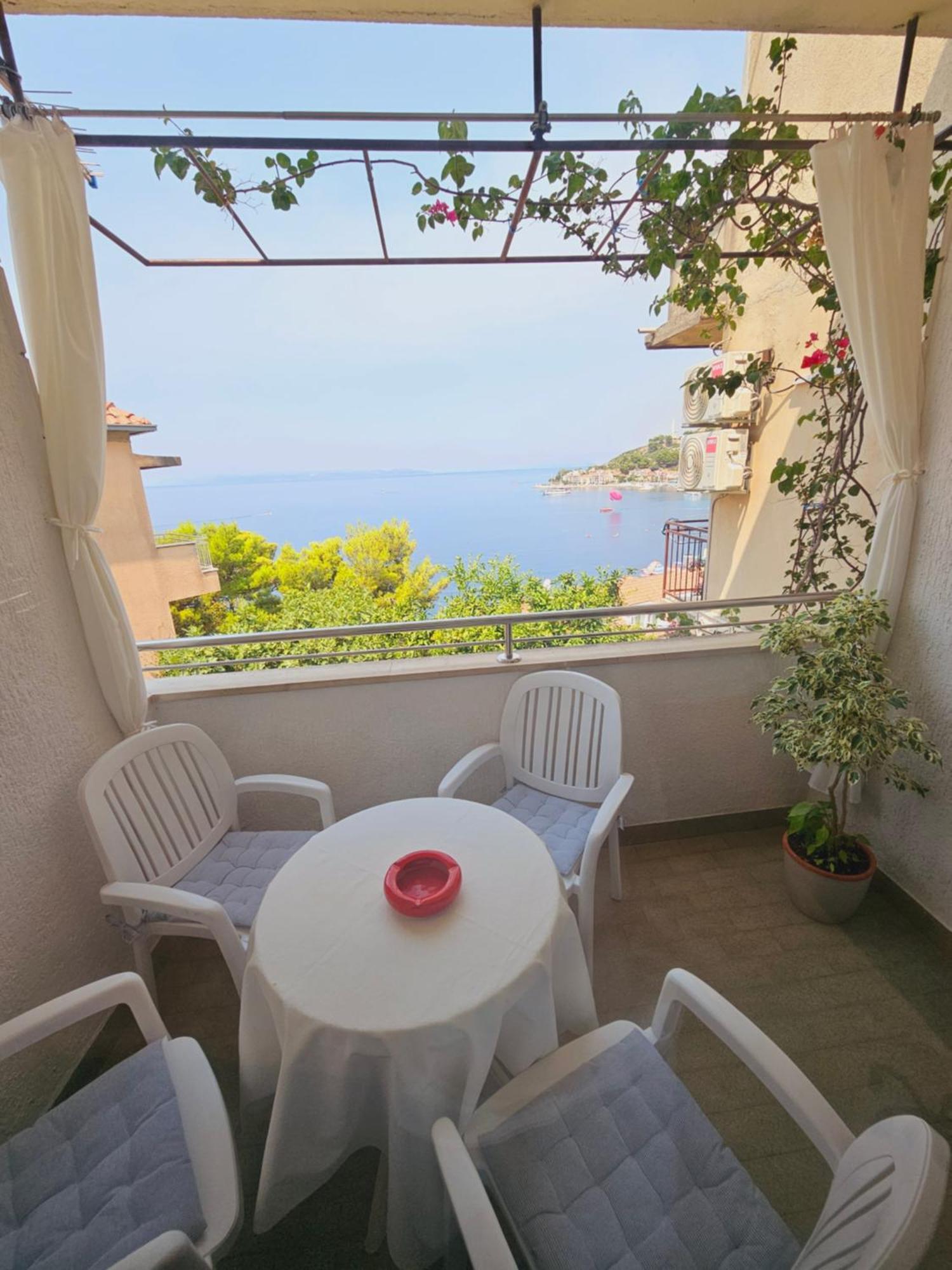 Апартаменти Apartman Lampic With Beautiful Sea View Подгора Екстер'єр фото