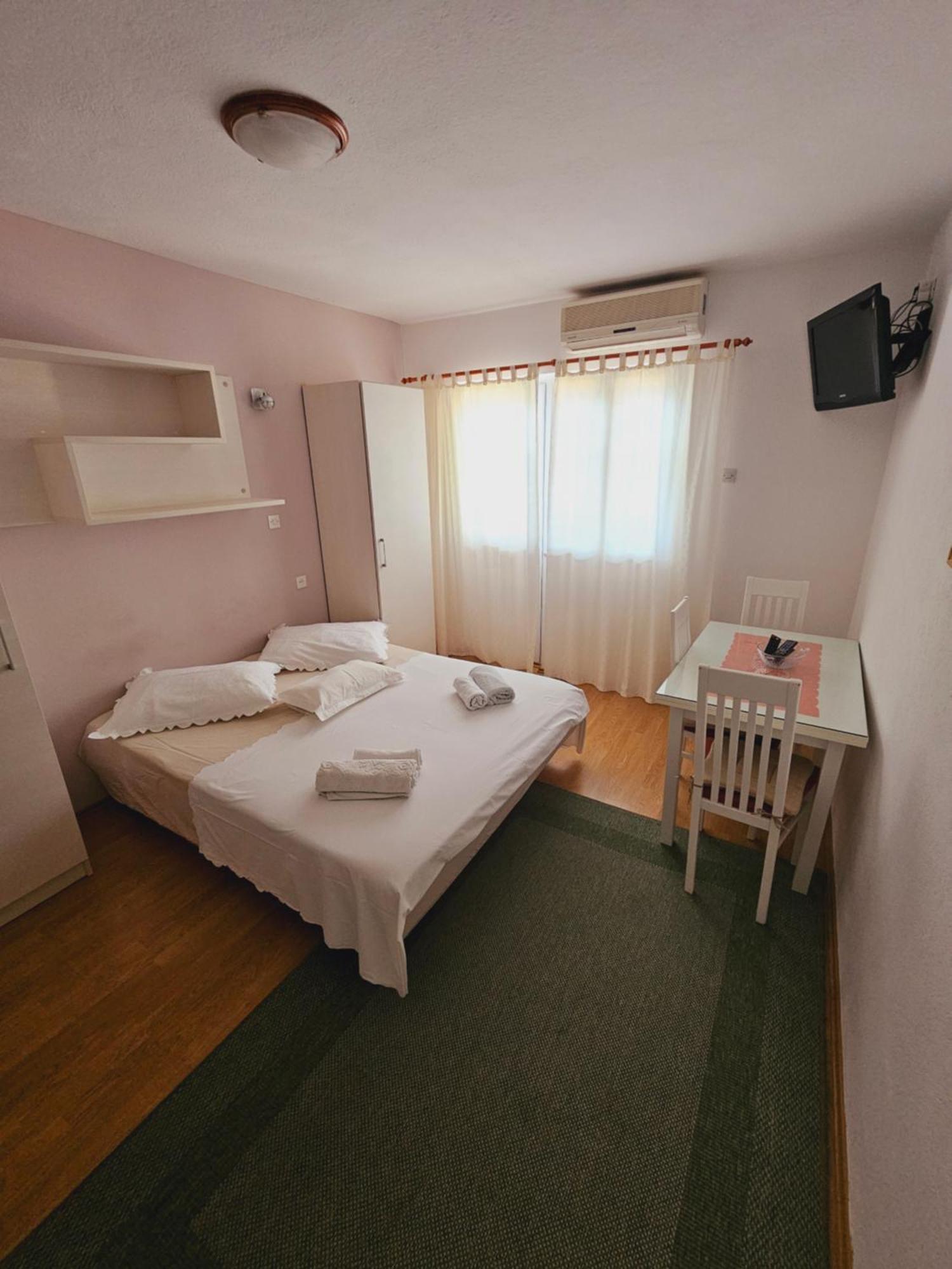 Apartman Lampic With Beautiful Sea View Подгора Екстер'єр фото